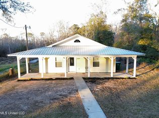 2919 Indiantown Rd, Moss Point, MS 39562