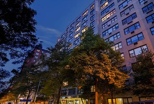 Rented by Keller Williams NYC | media 25