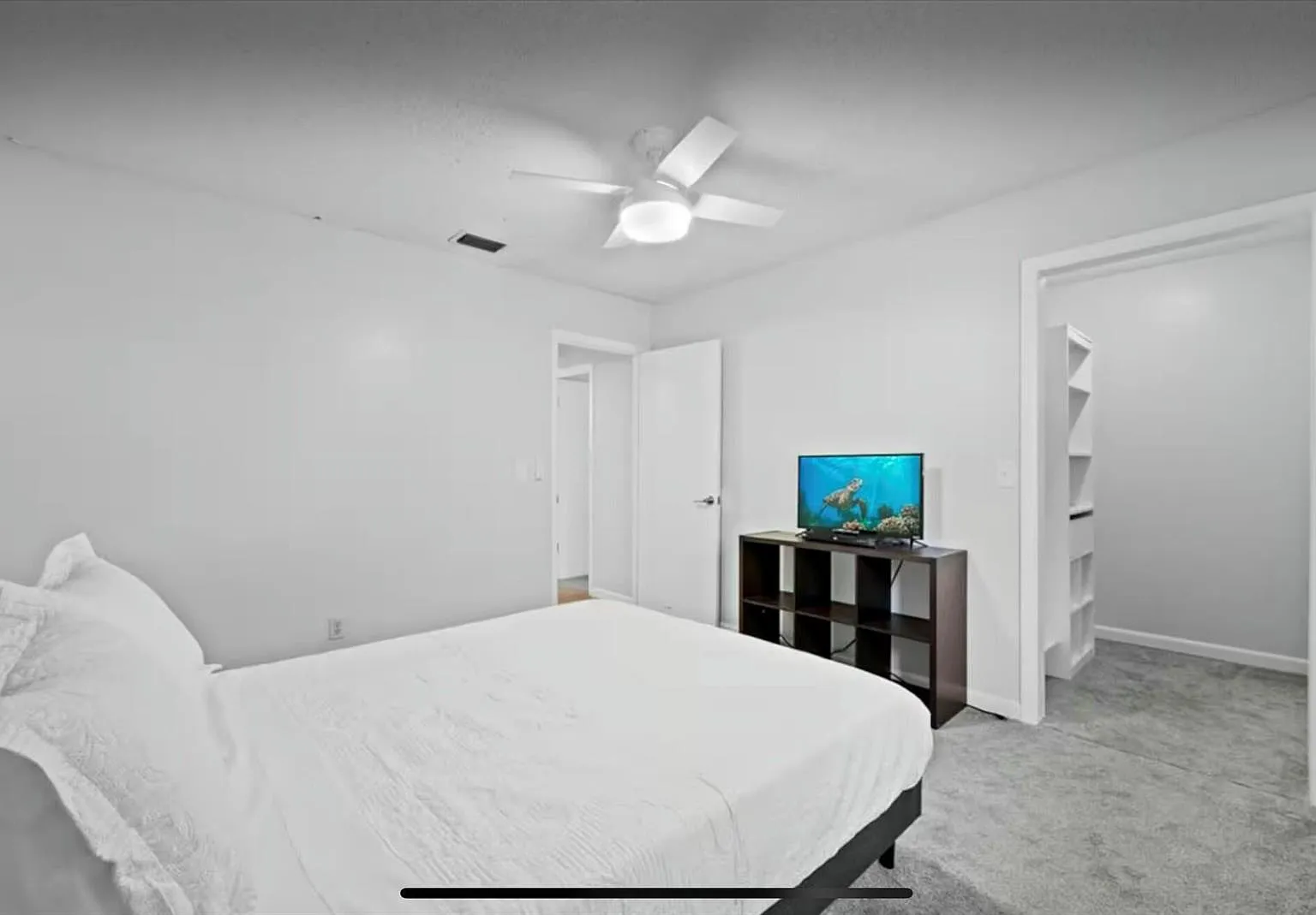 4 bed, 2362 sqft, $10,000 — Photo 3