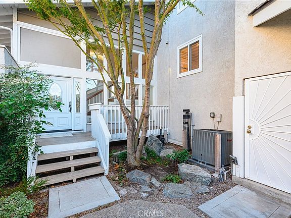 5th image of 25 Lakeview #60