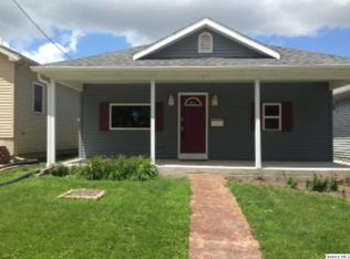 2731 Chestnut St, Quincy, IL 62301