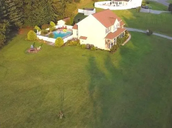 13512 Shrewsbury Ct, Charlotte Hall, MD 20622