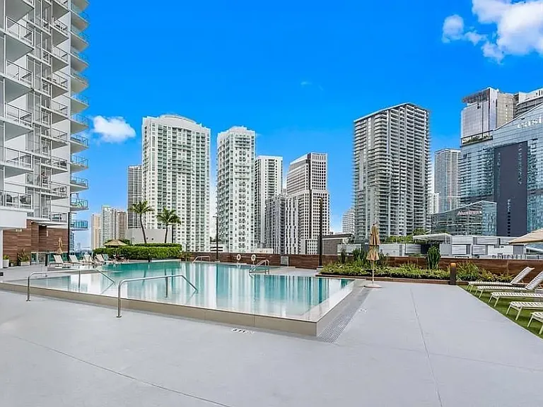 350 S Miami Ave #1802 — Photo 22