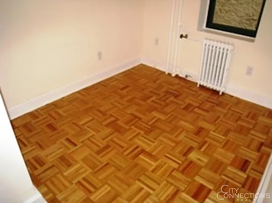 Rented by City Connections Realty | media 12