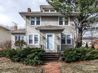 66 N Grove St, Valley Stream, NY 11580