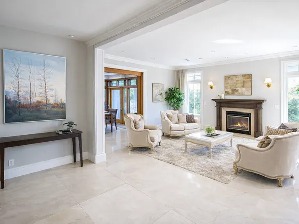 6088 Athlone St, Vancouver, BC