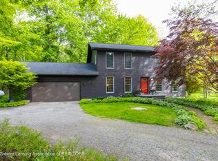 5990 Zimmer Rd, Williamston, MI 48895
