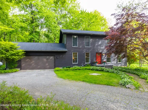 5990 Zimmer Rd, Williamston, MI 48895