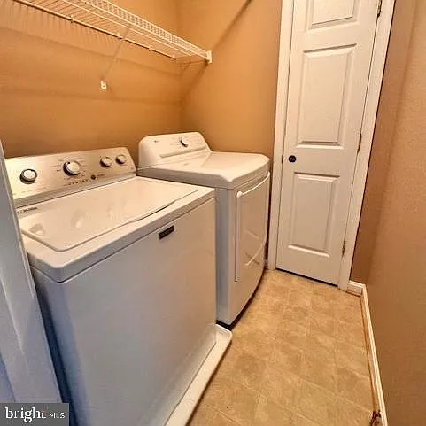 2037 Cotton Tail Dr — Photo 16