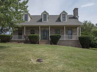 226 Periwinkle Ln, New Market, VA 22844