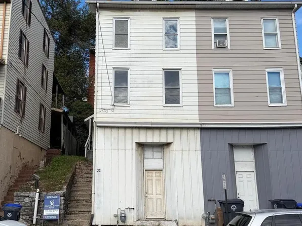 23 S 2nd St, Steelton, PA 17113