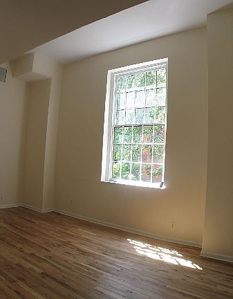 3rd image of 358 Court St APT 17
