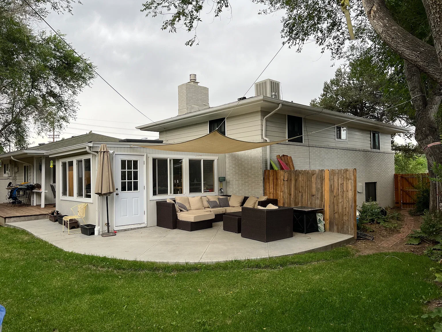4 bed, 2.5 bath, 2900 sqft, $5,000 — Photo 3