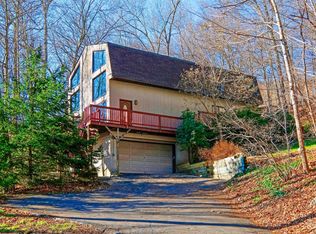 543 Peekskill Hollow Rd, Putnam Valley, NY 10579