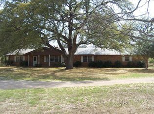 1858 Koocksville Rd, Mason, TX 76856