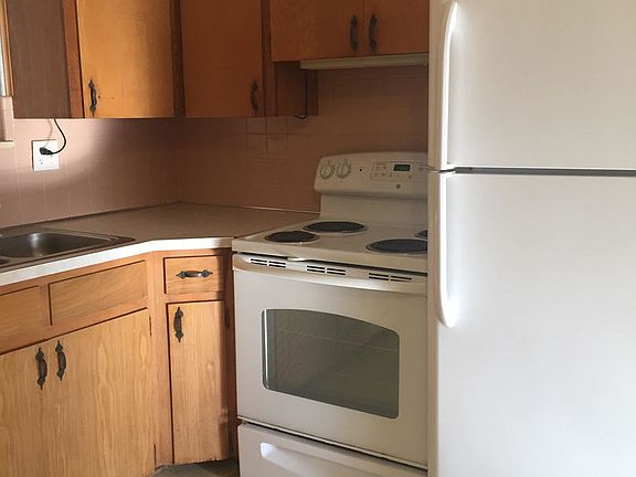2nd image of 1911 S Arlington Ave