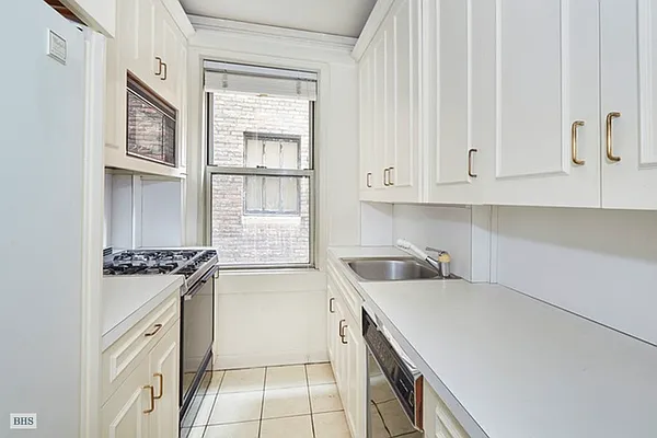 Sold by Brown Harris Stevens | media 21