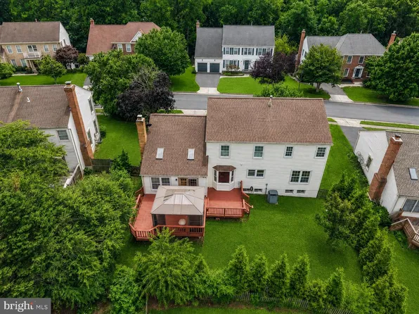 4408 Galesbury Ln, Chantilly, VA 20151