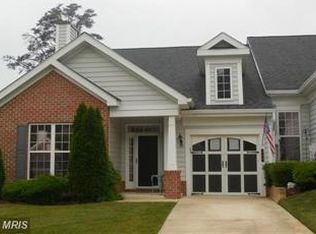 266 Williamsburg Cir, La Plata, MD