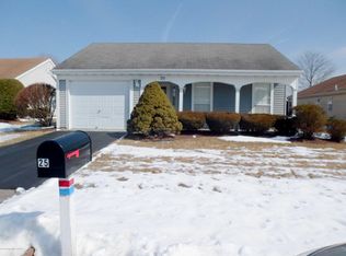 25 Turnbridge Row, Manchester, NJ 08759