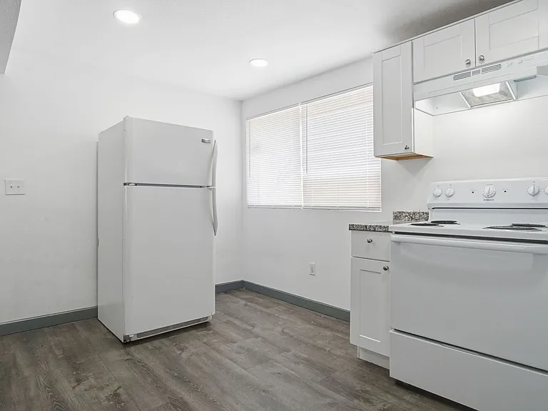 Welcome Home to Comfortable Living at 6111 S Klein Ave! — Photo 38