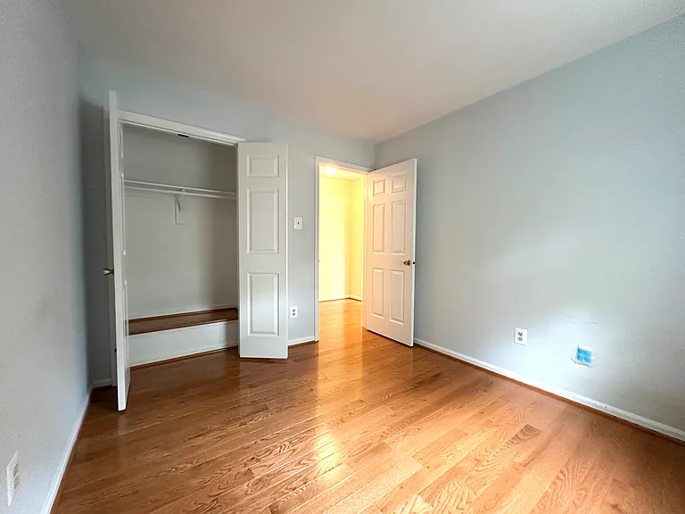 5127 Kenside Ct — Photo 37
