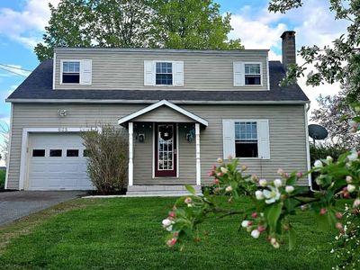 635 Elm Street, Derby Line, VT, 05830