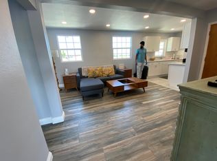7010 Benson St #D, Huntington Park, CA 90255