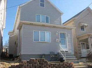 1922 Ridge Ave, Arnold, PA 15068