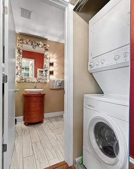 2511 Avenue C #WEST — Photo 10
