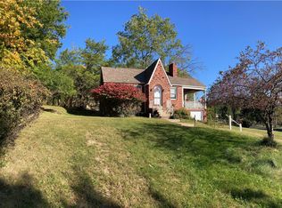 4606 McKee Dr, Pittsburgh, PA