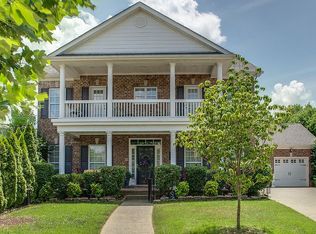 405 Meadowcrest Cir, Franklin, TN 37064