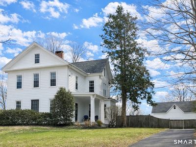 5940 Main Street, Trumbull, CT, 06611