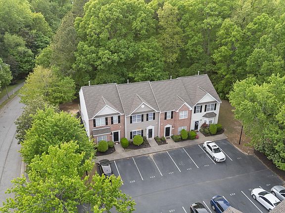 5th image of 424 Alero Rd
