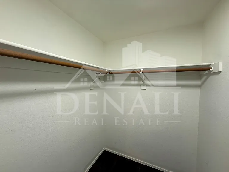 1114 S Surfside Dr — Photo 17