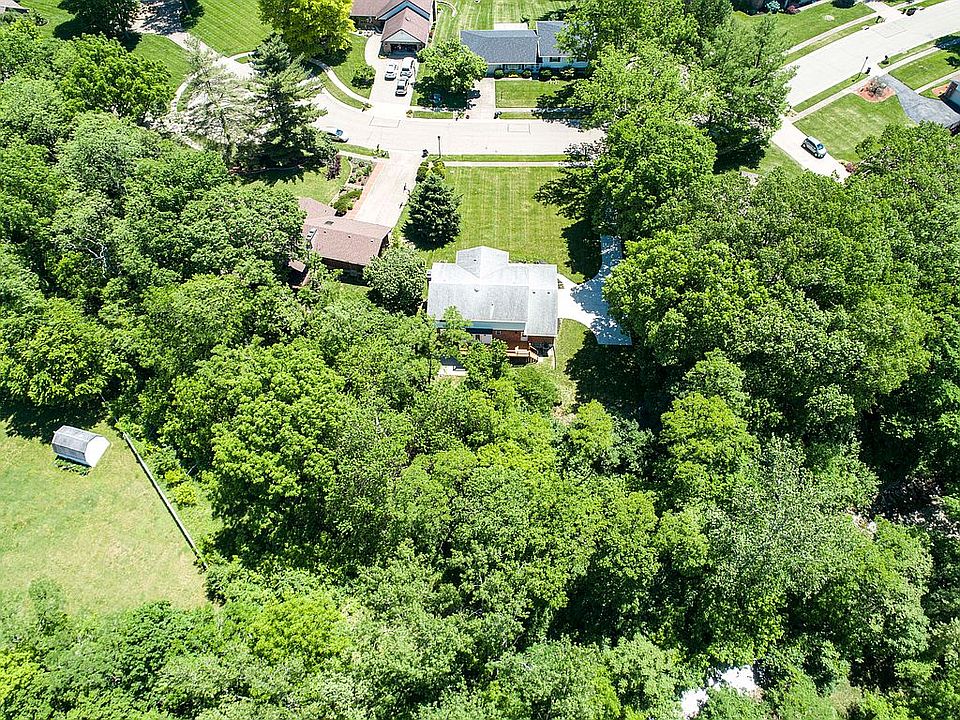 1st image of 5561 Williamsburg Way