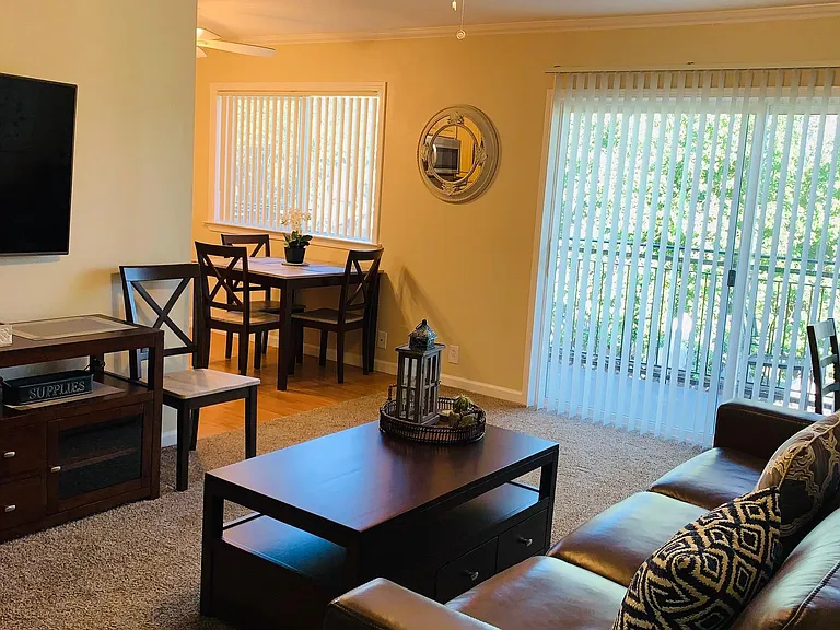 Pamela Drive Apartments — Photo 10