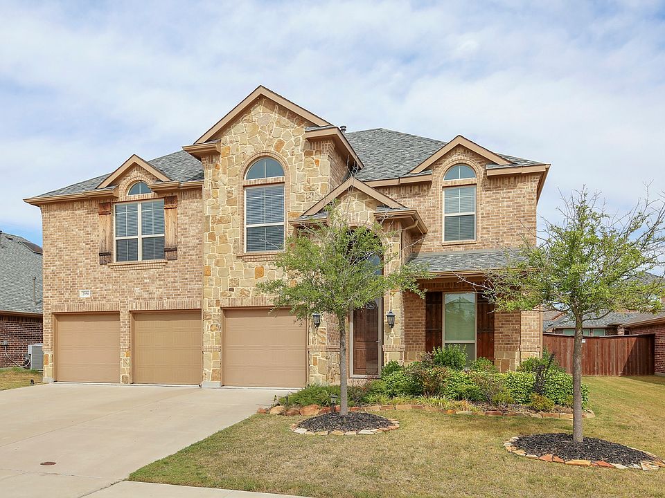 1st image of 2956 Trail Lake Dr
