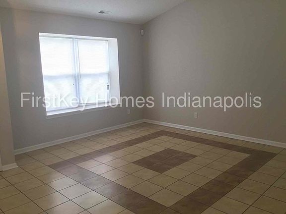 2nd image of 3613 Rock Maple Dr