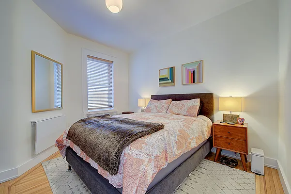 Sold by Akam Sales and Brokerage | media 16