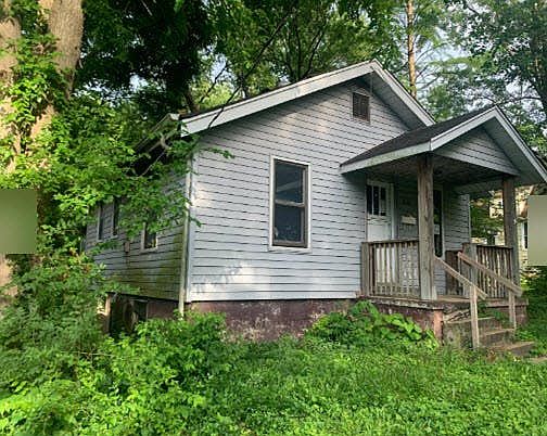 3rd image of 8916 Huiskamp Ave