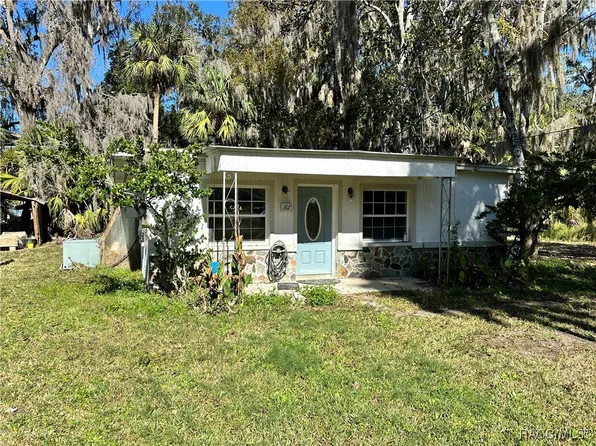 167 NE 9th St, Crystal River, FL 34428
