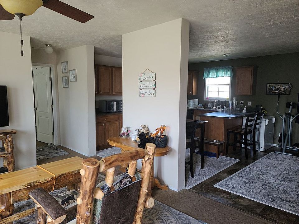 1st image of 20435 Foster Dr
