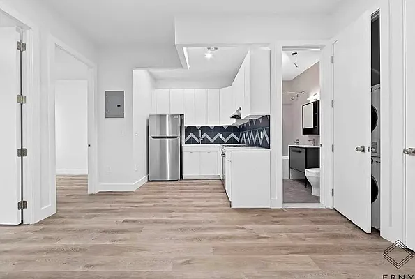 Rented by ERNY LLC | media 6