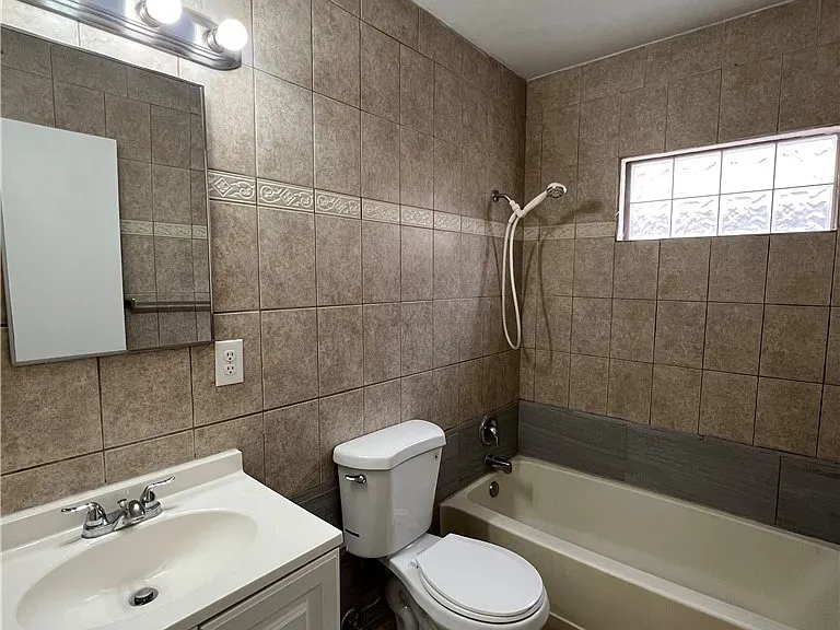 4020 San Bernardino Ave #0 — Photo 20