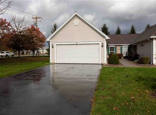 10 Maier Cir, Spencerport, NY 14559