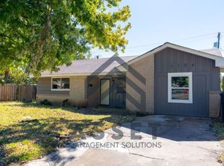 6104 NW 24th St, Oklahoma City, OK 73127