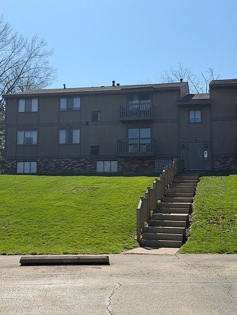 1st image of 2467 Brook Ledge Rd APT 23B