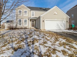 905 Sable Ridge Dr, Joliet, IL 60431