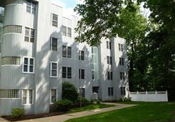 2nd image of 5201 Le Parc Dr #A-7